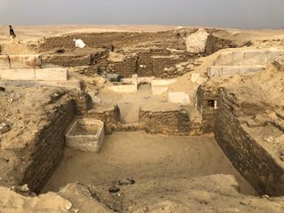 4,400 year-old tomb complex