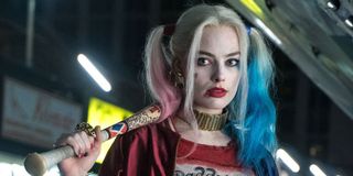 Harley Quinn holds her baseball bat in Suicide Squad