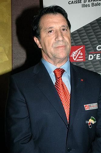 Team manager Jose Miguel Echavarri