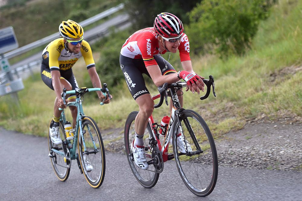 Escapees Martijn Keizer (LottoNL-Jumbo) and Tosh Van der Sande (Lotto-Soudal).