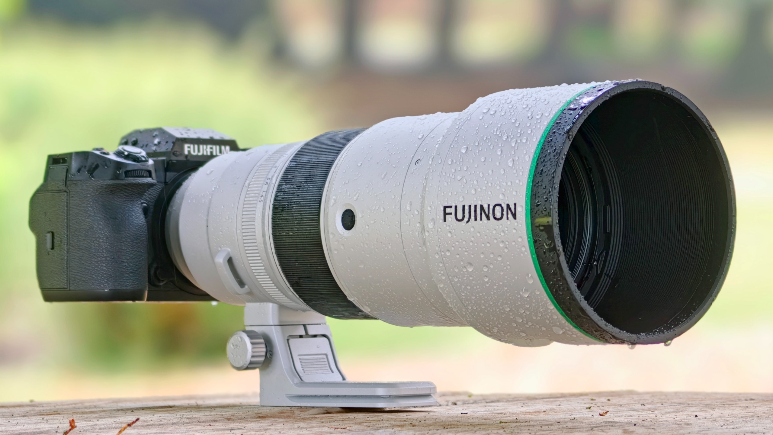 Fujifilm XF 400mm F4.5 R LM OIS WR product image