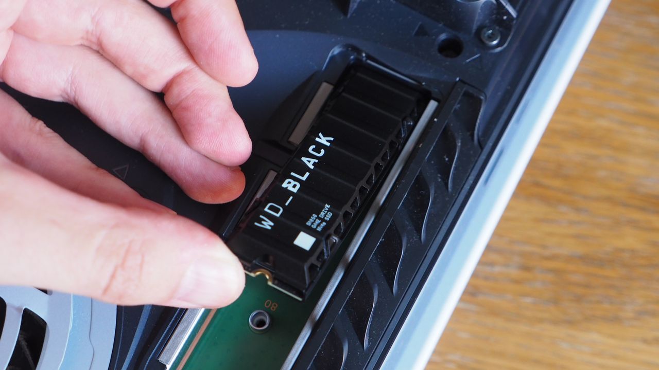 PS5 SSD install with WD Black internal M.2 type