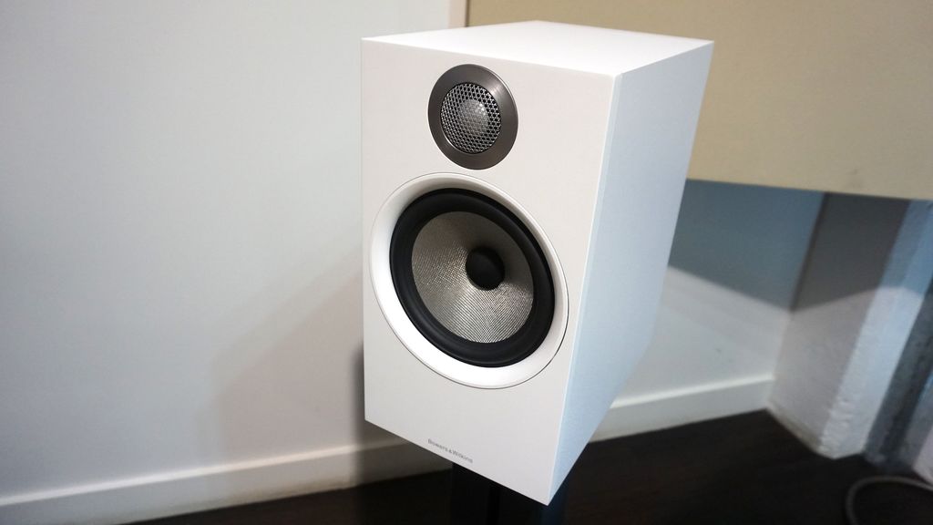 Bowers & Wilkins 600 Series speaker revamp makes flagship features