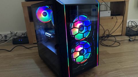 A Refract Gaming Jade review image, showing the PC from the front