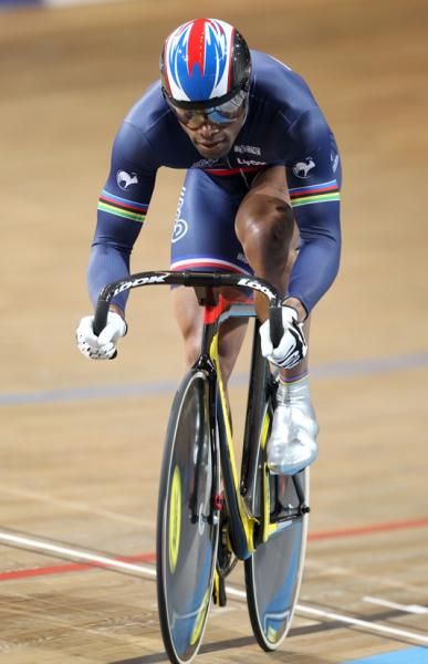 Gregory Bauge (France) makes the sprint qualification look easy