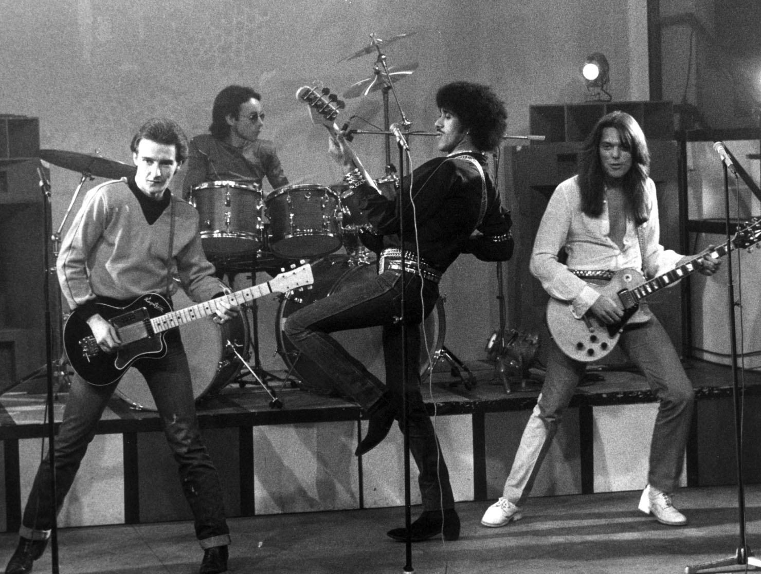 Thin Lizzy playing live