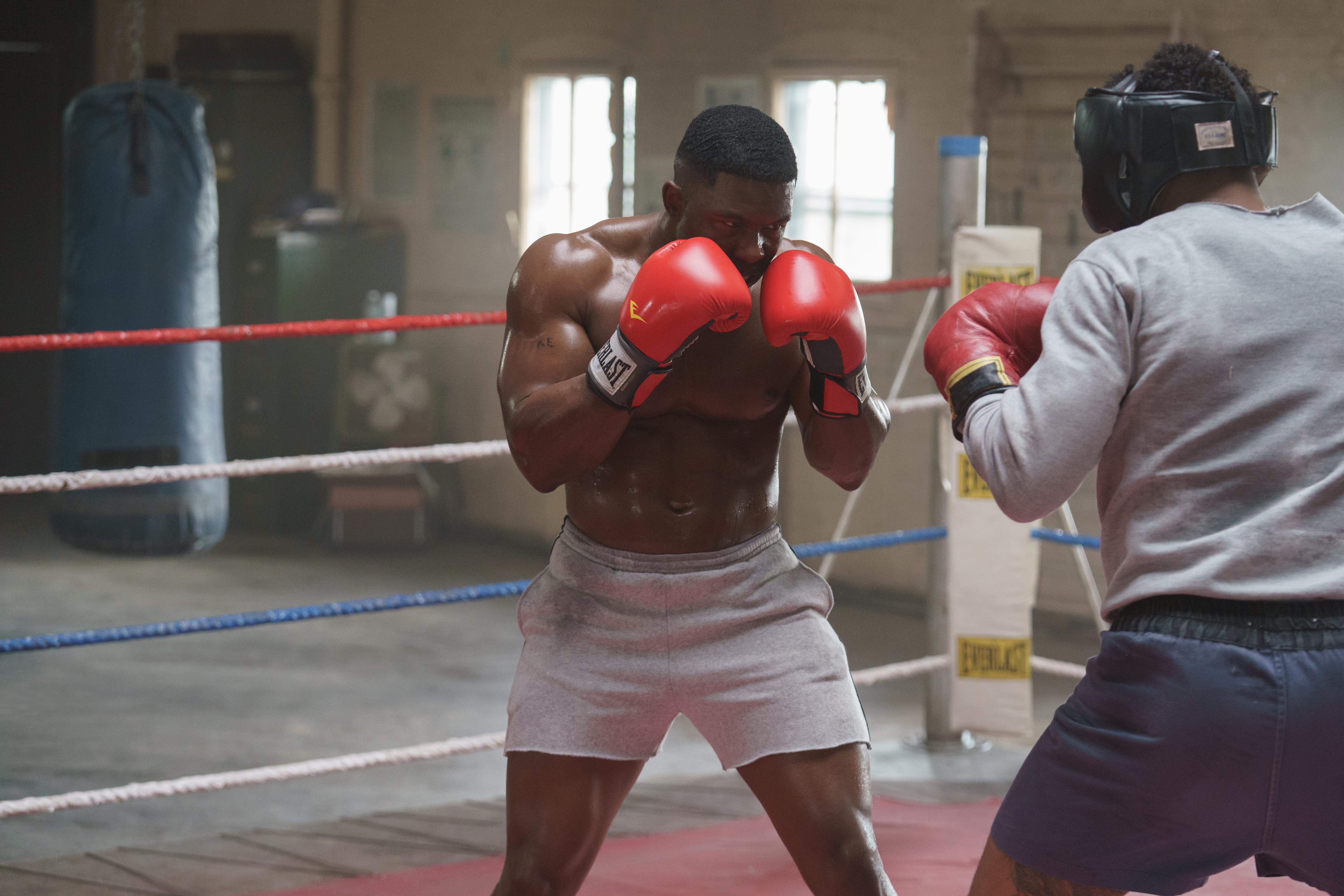 Trevante Rhodes plays boxer Mike Tyson.