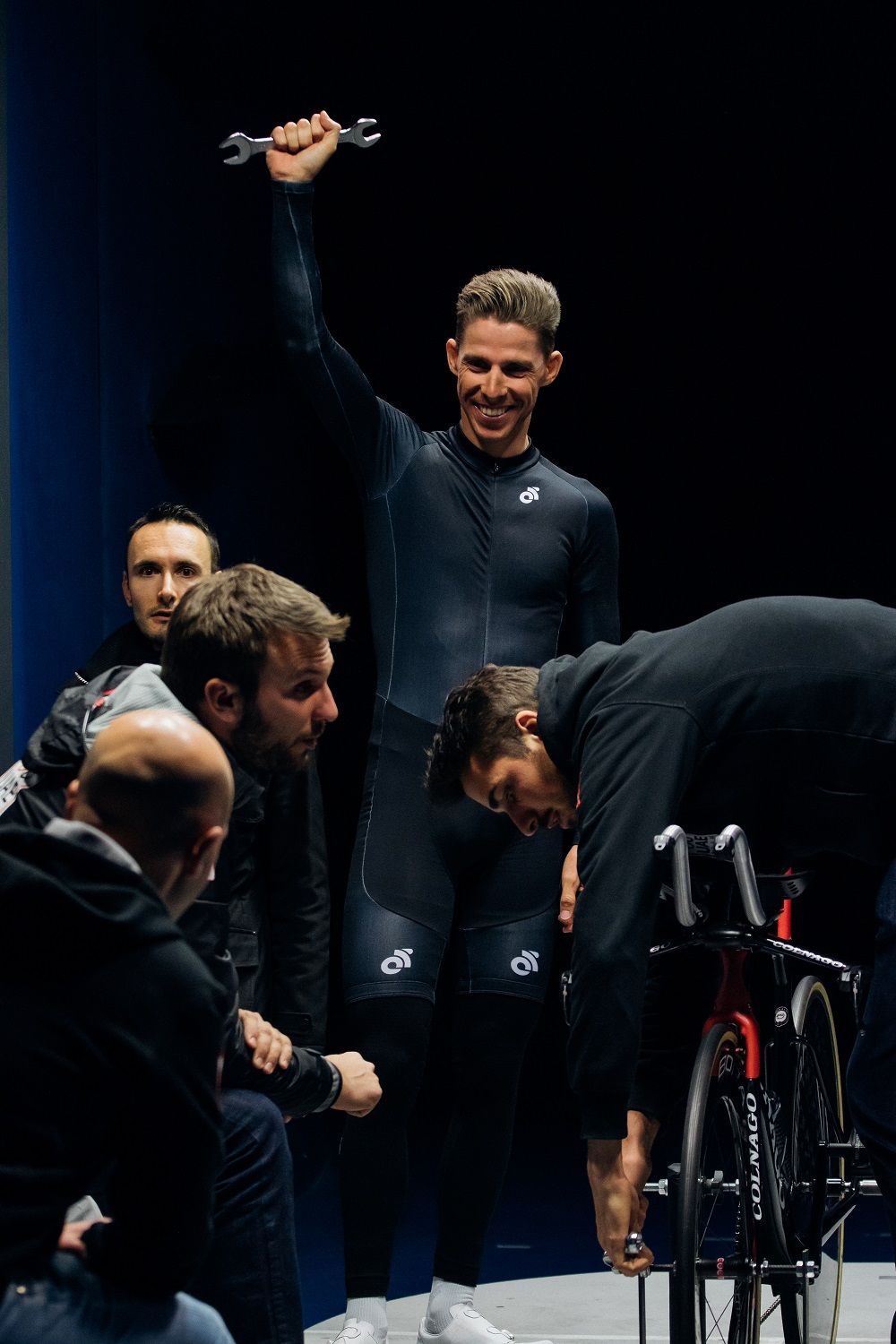 Rui Costa celebrates a successful wrenching