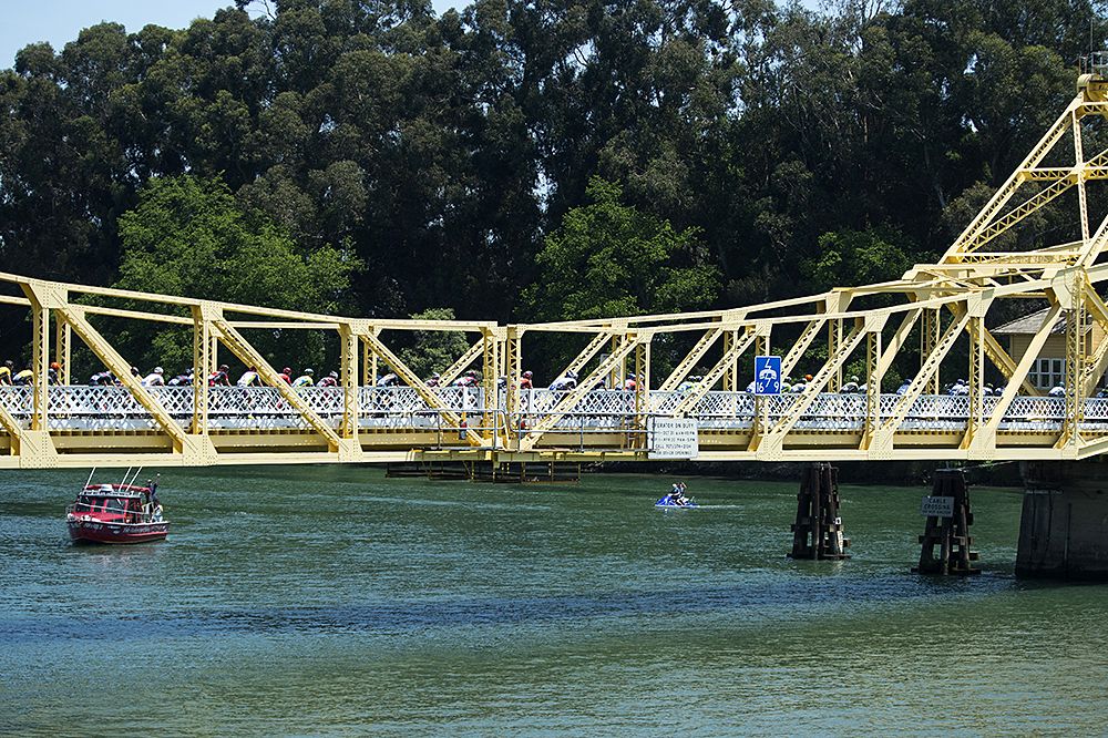 Stage 1 Tour of California set off in Sacramento