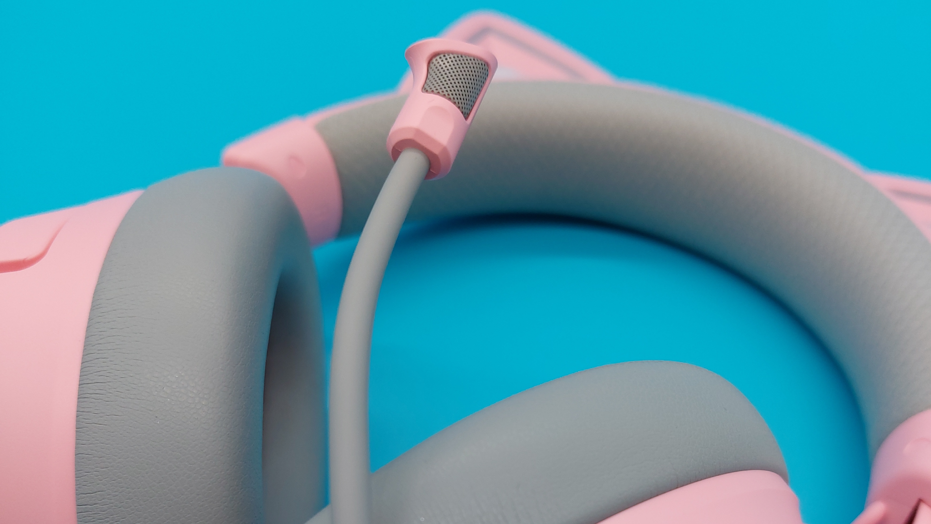 The Kraken Kitty V3 Pro wireless gaming headset in quartz pink.