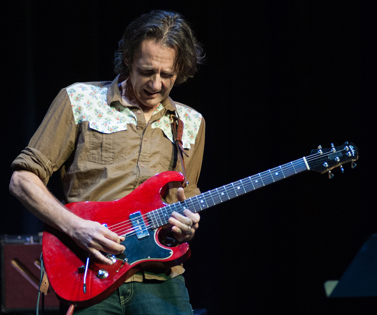 Marc Ford performs a song from his new album at GRAMMY Museum Mississippi on November 14, 2016 in Cleveland, Mississippi.
