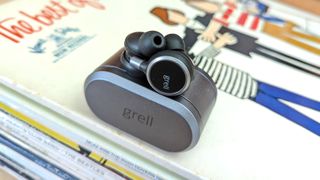 best noise-cancelling headphones: Grell TWS/1