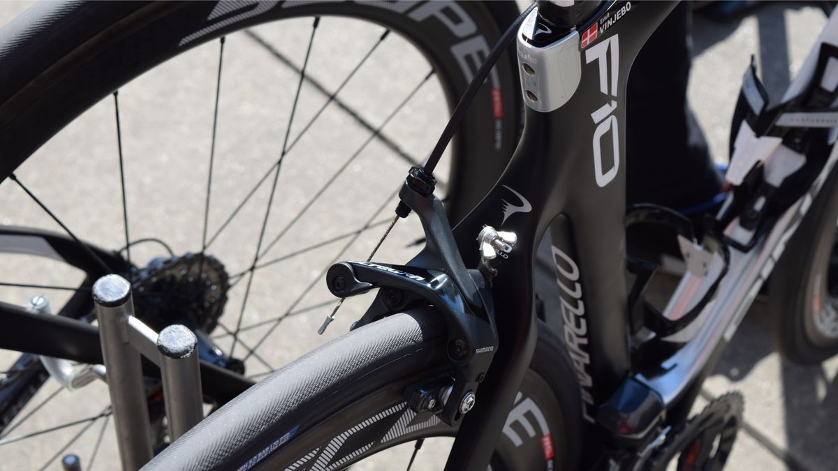 The Danish team use Shimano Dura-Ace drivetrain components but opt for Shimano Ultegra brake calipers