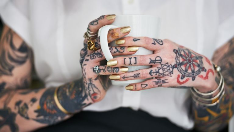 Finger, Wrist, Pattern, Joint, Mehndi, Henna, Tattoo, Organ, Nail, Artwork, 