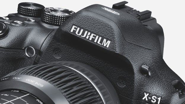 Fujifilm X-S1