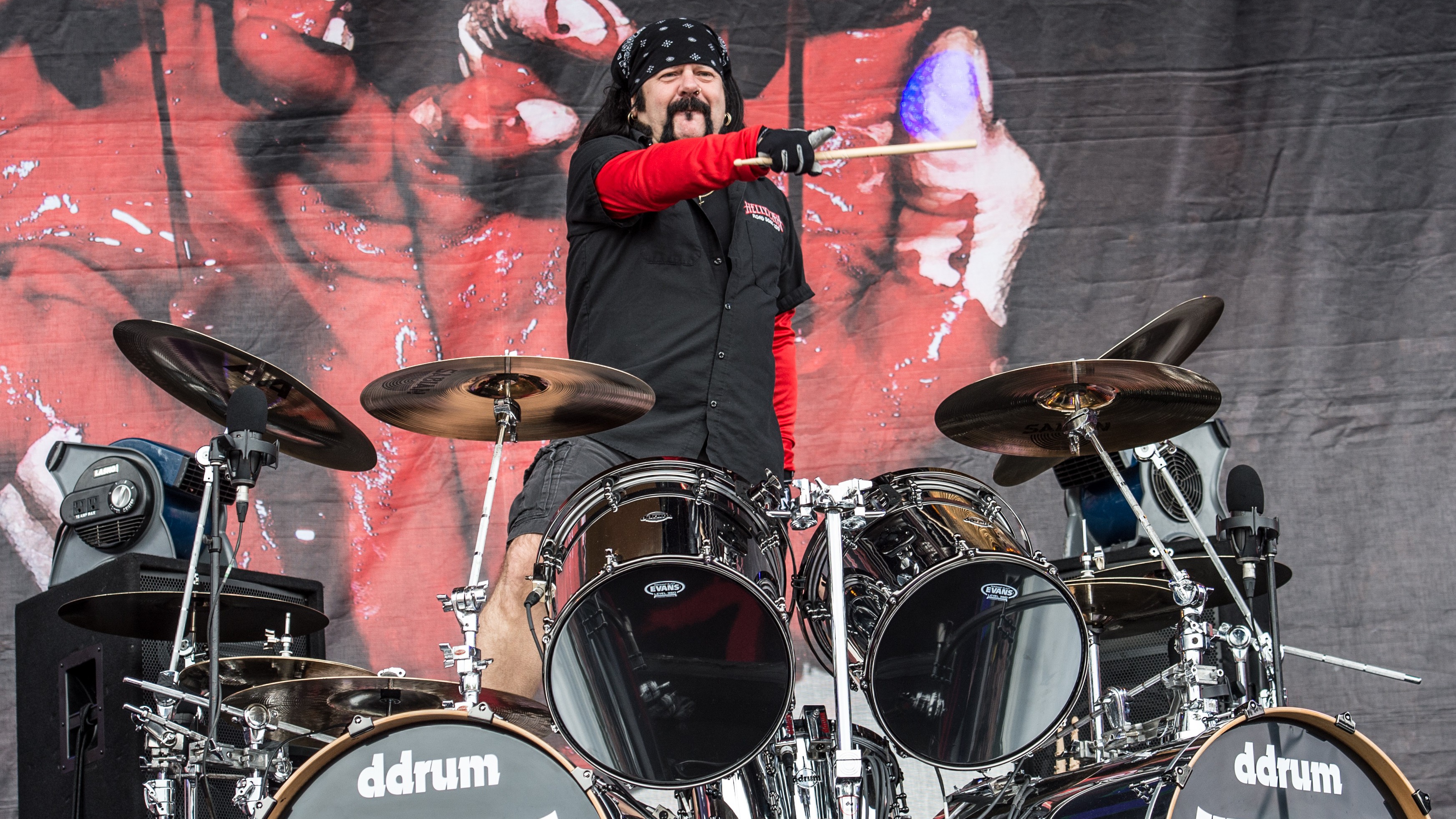 Vinnie Paul Abbott, Pantera, Hell Yeah