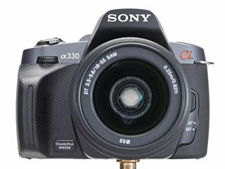 Sony alpha 330 front