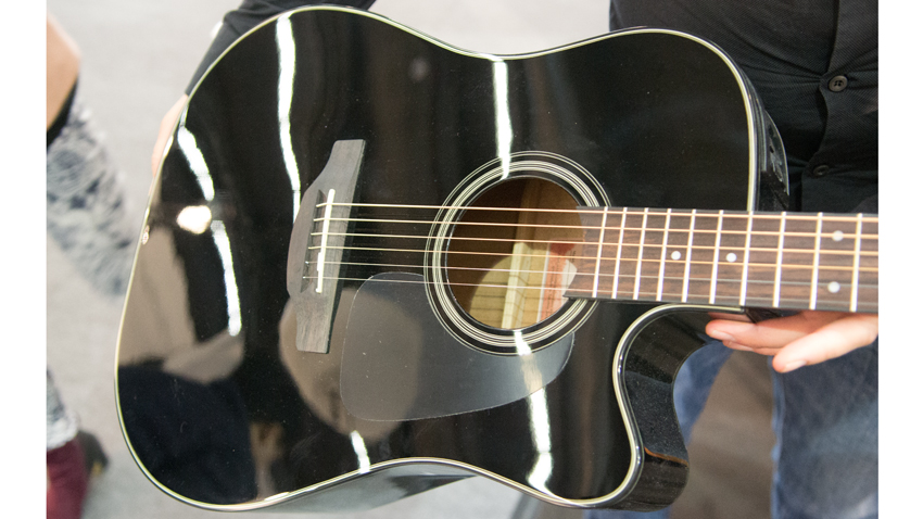 The GD15CE-BLK GLS is a dark destroyer of a dreadnought.