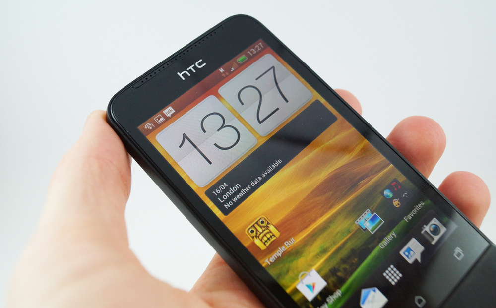 HTC One V review
