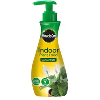 Miracle-Gro Indoor Concentrated Plant Food, £11.47 at Amazon