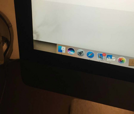 MacBooks Have Critical Dust Issue, Class-Action Lawsuit Alleges