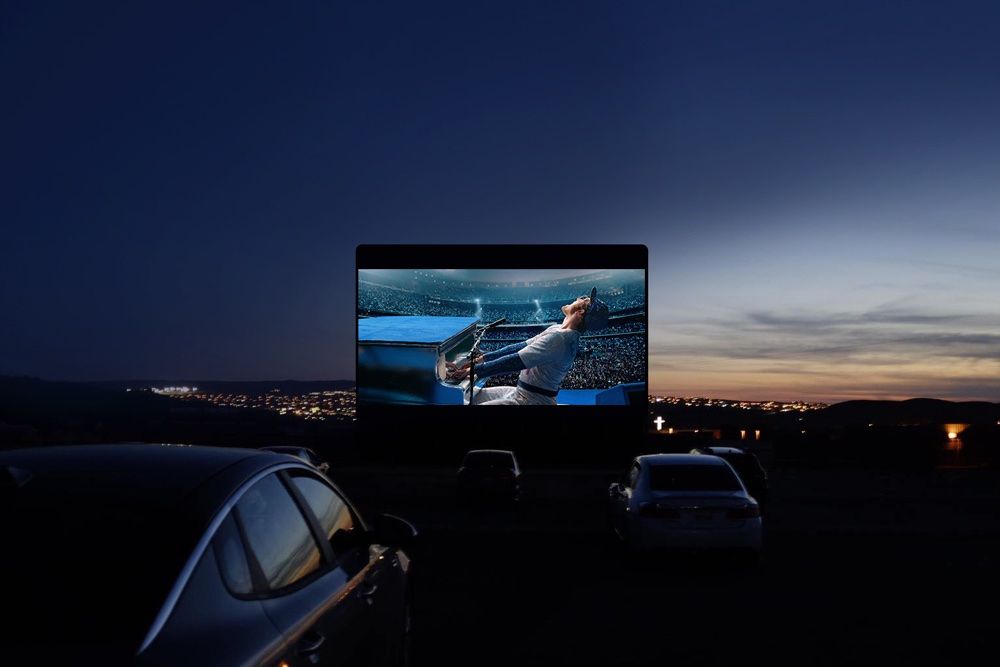 De nouvelles salles de cinéma drive-in ultra cool annoncées pour l'été