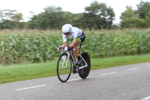 Third place went to Annemiek Van Vleuten (Nederland Bloeit)