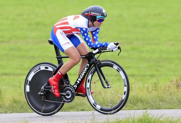 Evelyn Stevens rides to the silver medal in the 2012 world championship time trial