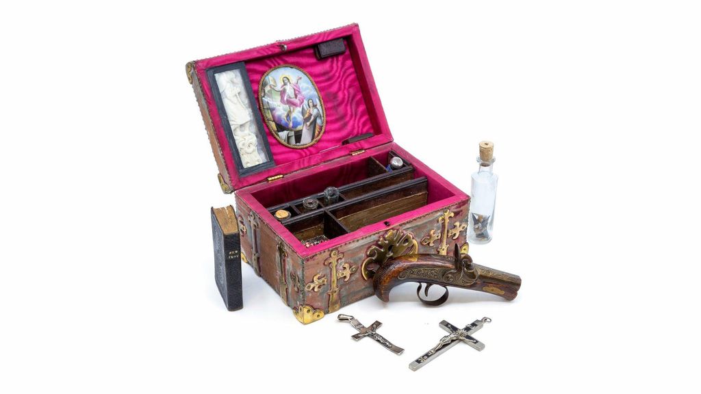 Antique Vampire Slaying Kit Up For Auction Bible Crucifix And Pistol