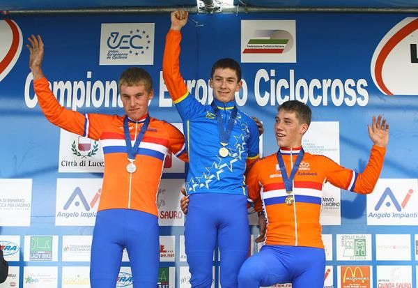 The Netherlands swept the U23 podium (l-r): Mike Teunissen, Lars van der Haar, Stan Godrie