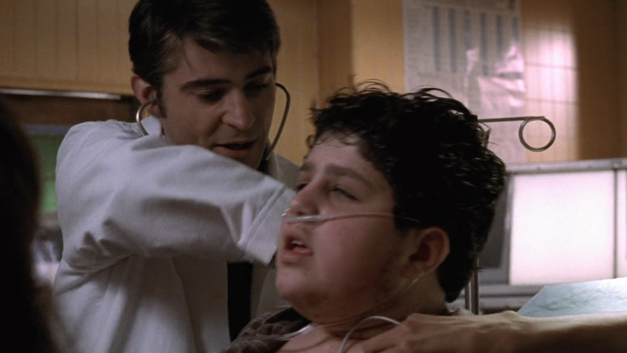 32 Stars Who Made Cameos On ER