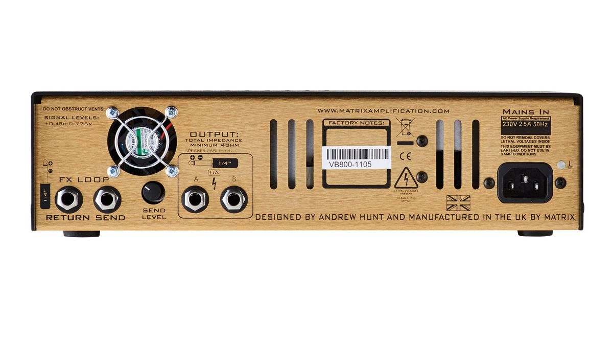 The VB800 includes a series effects loop with a variable send level