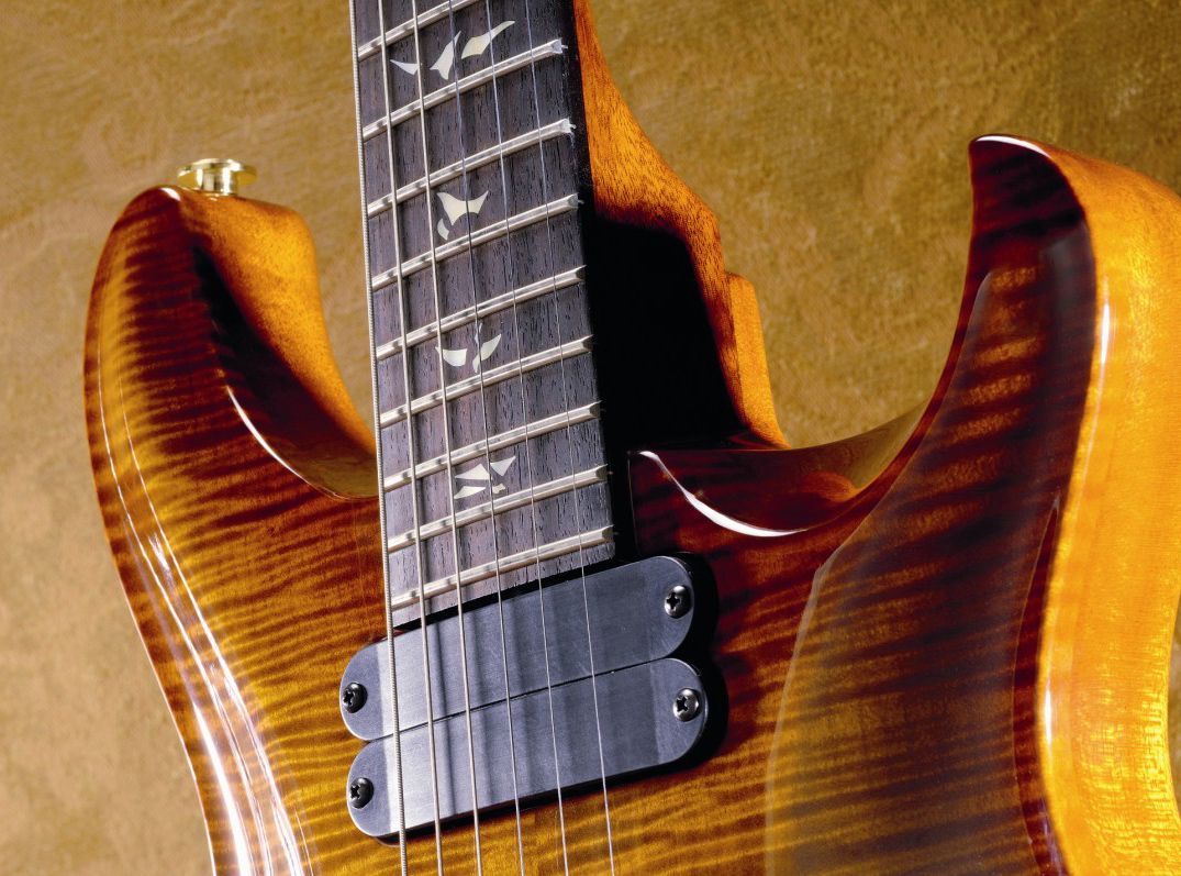 The 513's versatile pickups unlock everything from full-bodied rock to slippery funk