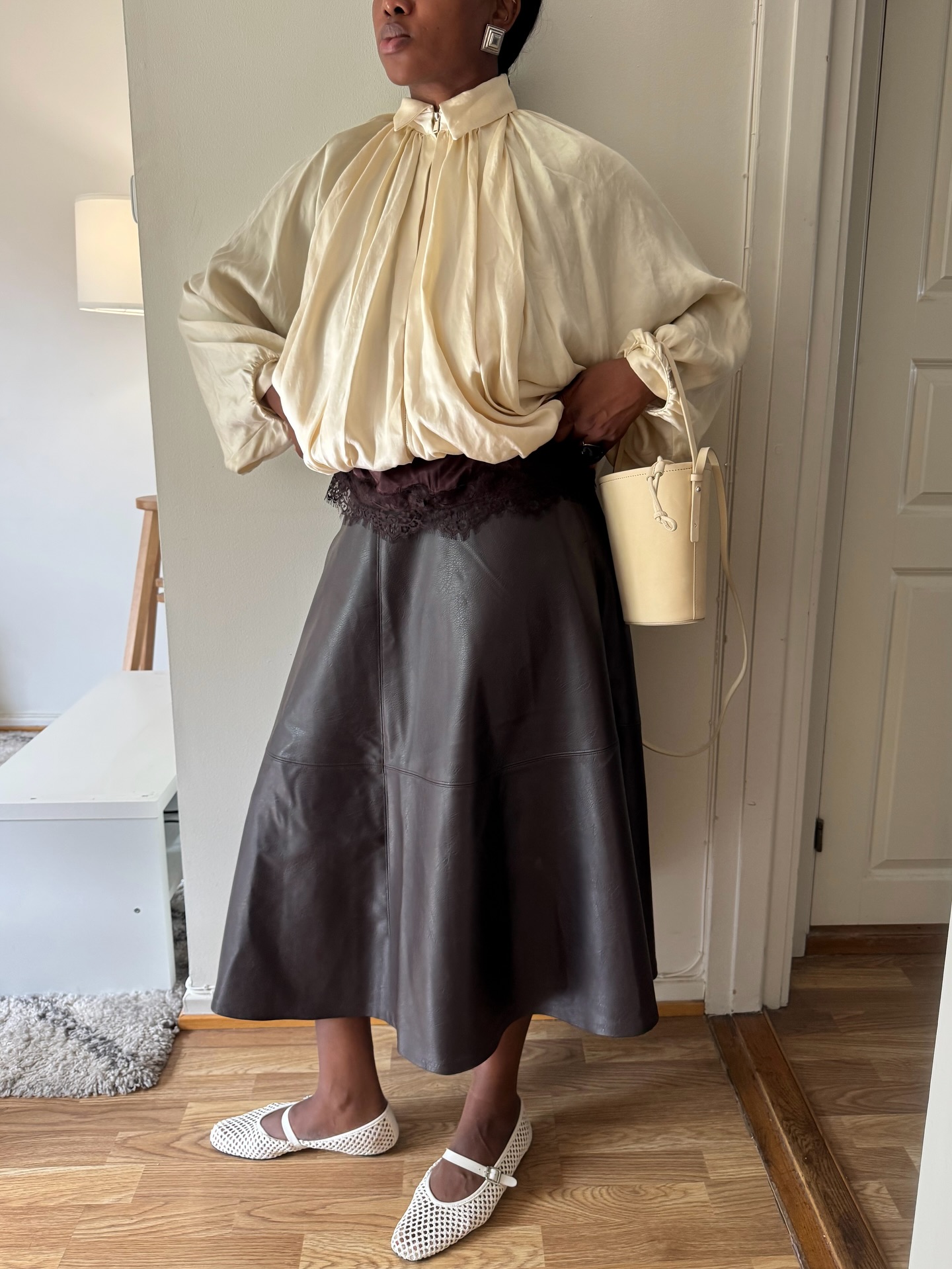 Anti-trend spring capsule wardrobe