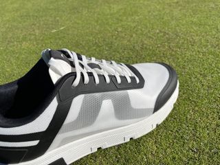 The side profile of the J. Lindeberg Vent 500 golf shoe