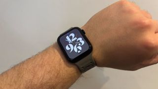 A close up of the Apple Watch SE 2 on a wrist