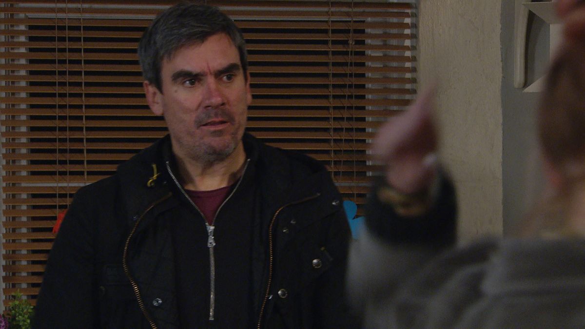 When furious Cain Dingle erupts his rage scares Kyle so much he runs away.