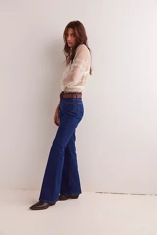 Crvy Vintage High-Rise Flare Jeans