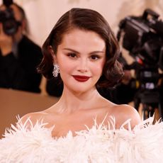 selena gomez at the 2026 golden globe awards