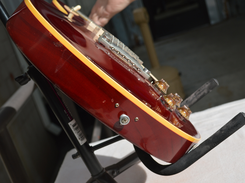 Gibson Harrison-Clapton "Lucy" Les Paul - bouton de sangle