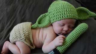 Baby&#039;s Yoda Outfit