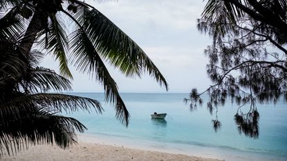 New Caledonia, Beach