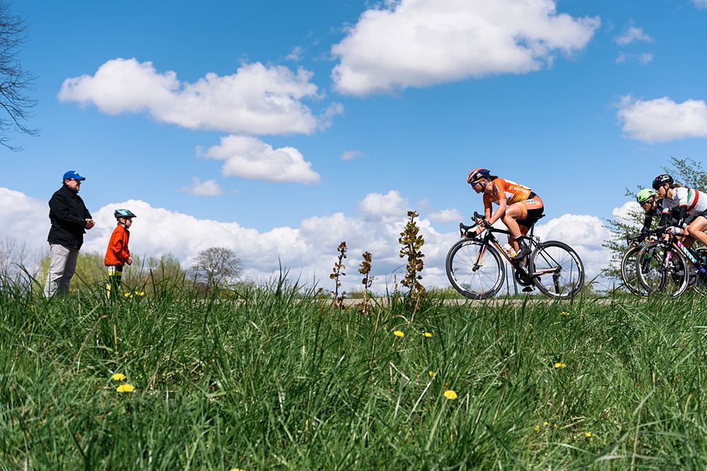 Chantal Blaak (Boels Dolmans) leads the peloton across open fields at Omloop van Borsele 2016