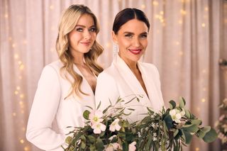 Chloe and Elly in Neighbours