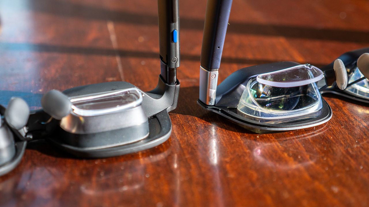 Looking at the difference between Xreal 1S and Viture Beast lenses