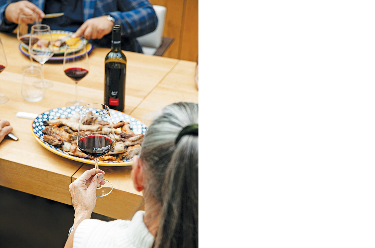 At Giampaolo Tabarrini, wines can be tasted with seaonal tapas