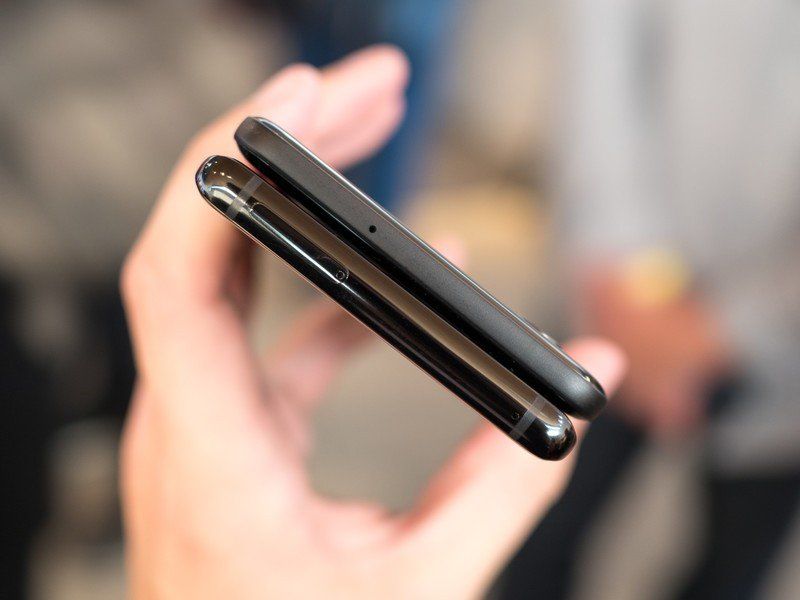 Google Pixel 2 XL vs. Galaxy Note 8