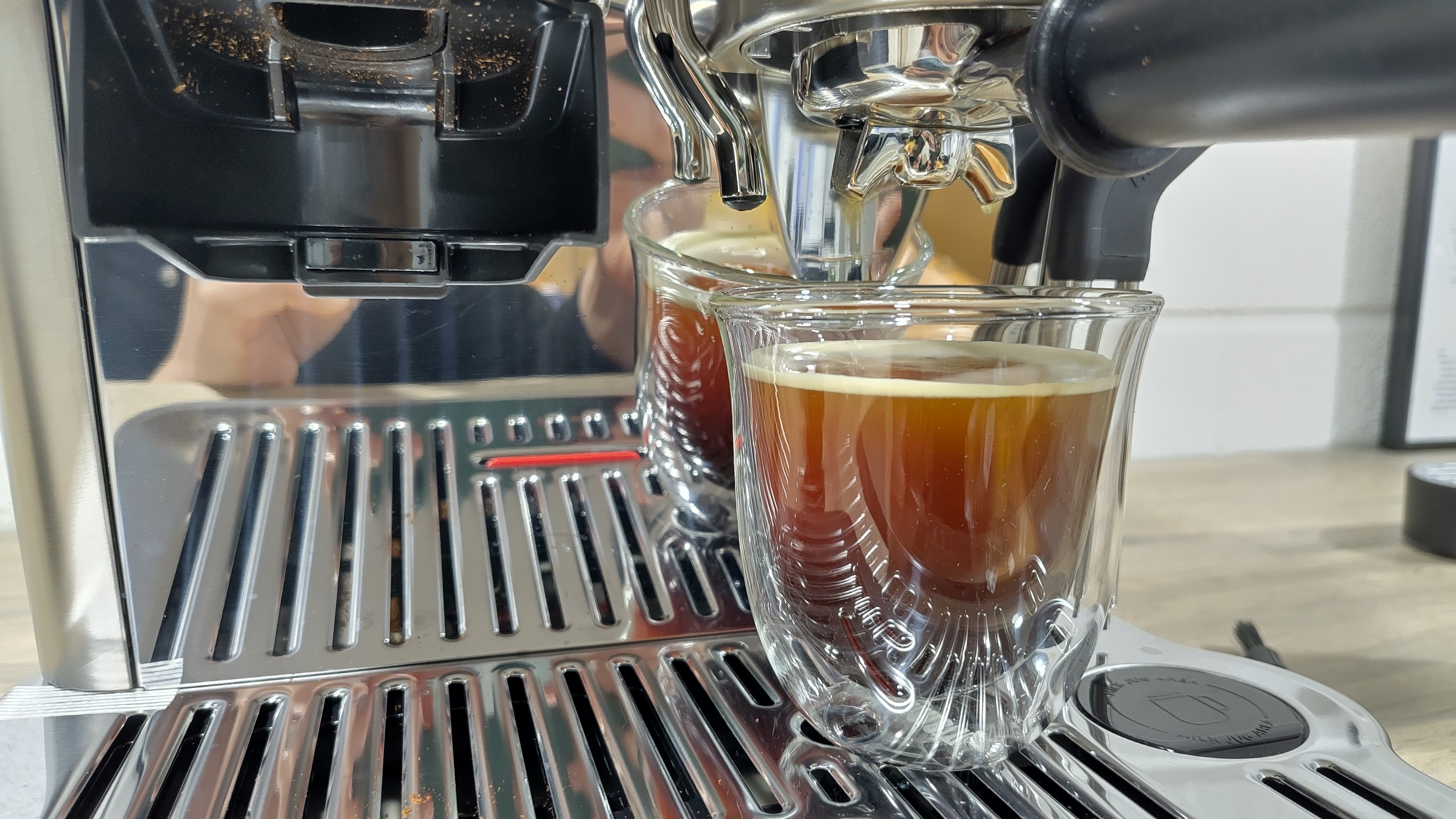 Cold brew prepared using De'Longhi La Specialista Touch coffee machine