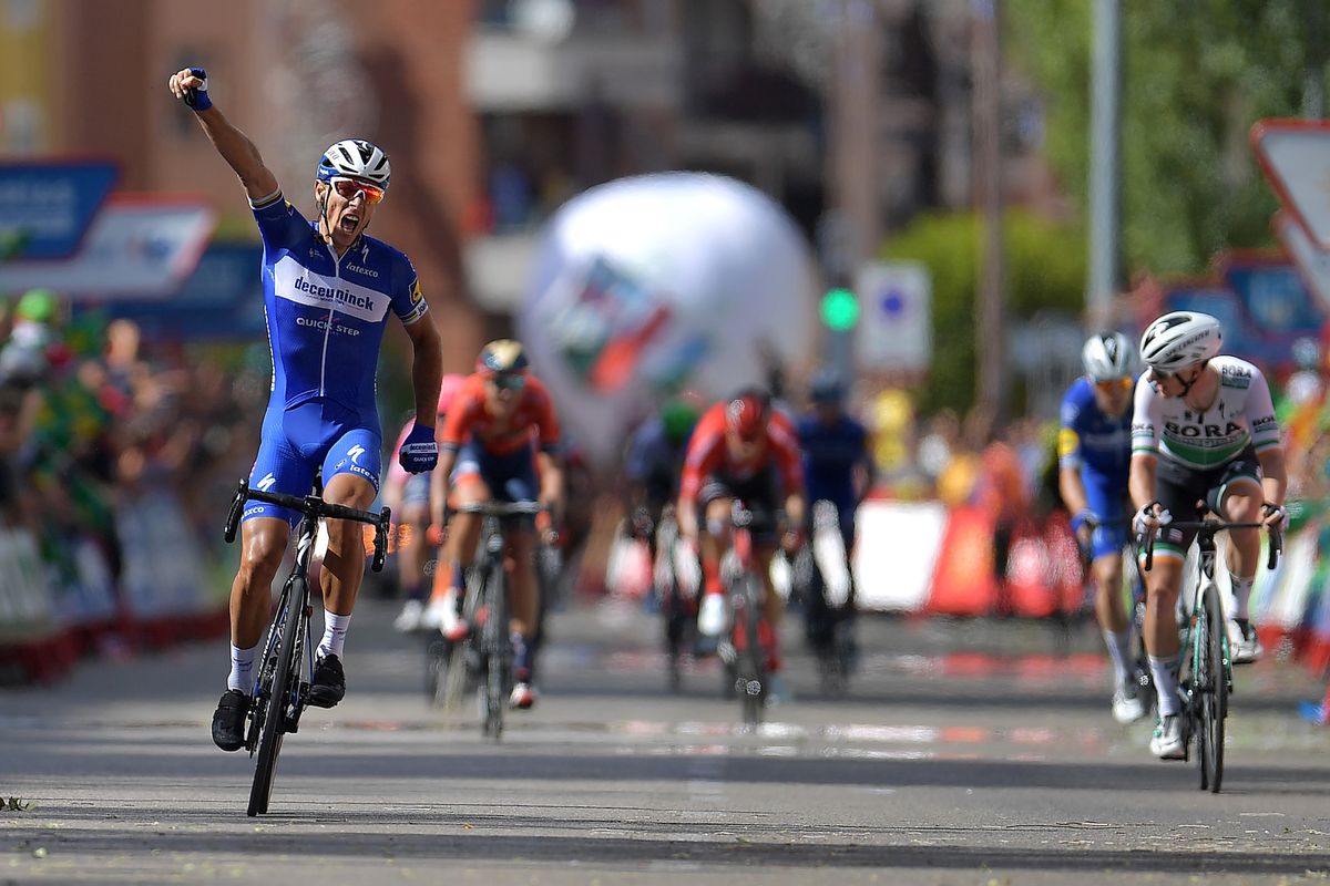 Philippe Gilbert's rapid Vuelta a España stage victory sets new record