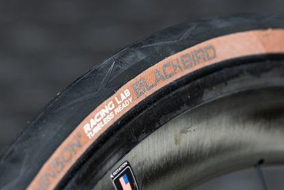 Hutchinson Blackbird Racing Lab TLR tyre